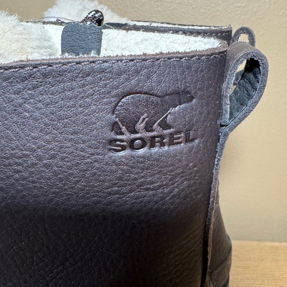 SOREL Emelie Genuine Shearling Short Lace-Up Boot 9 Blackened Brown - Picture 7 of 12